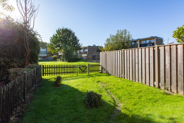 Foto 37 van Weth J Teeringstraat 11