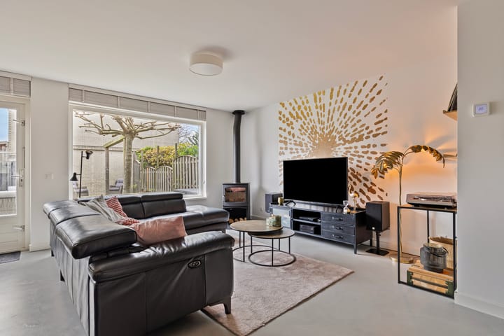 Foto 11 van Fellinilaan 47