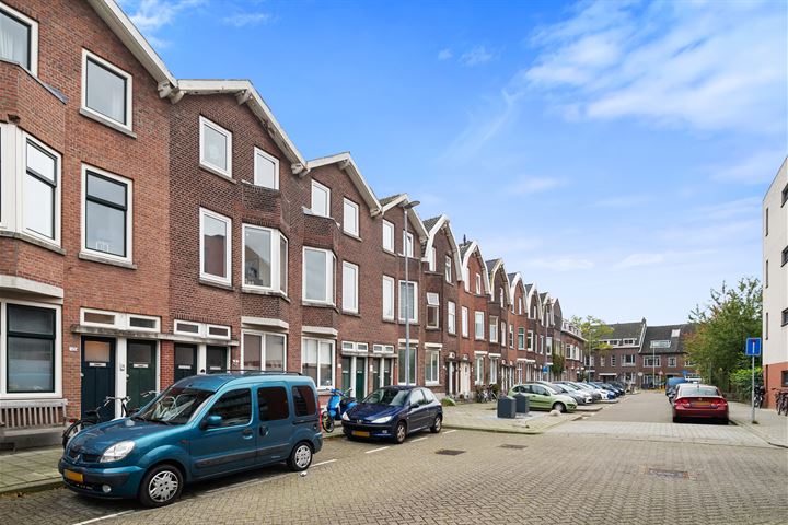 Bekijk foto 21 van Baroniestraat 34-B