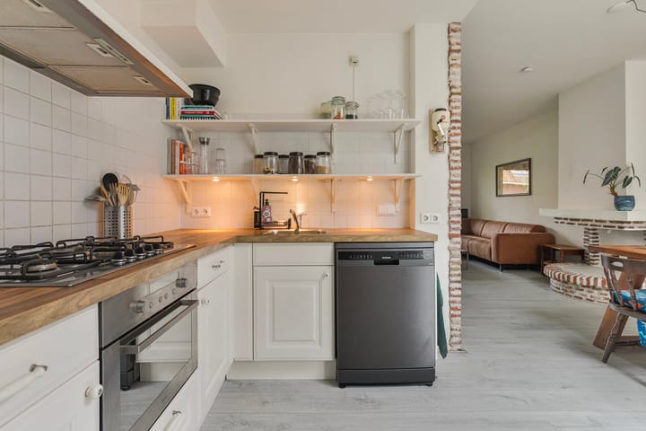 Foto 14 van Van de Sande Bakhuyzenstraat 20