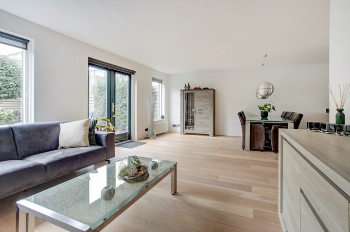 Foto 15 van Monnickendamstraat 57