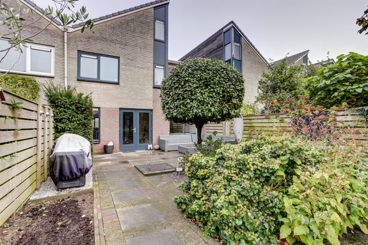 Foto 34 van Monnickendamstraat 57