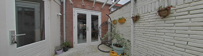 Bekijk 360° foto van achtertuin van Van de Sande Bakhuyzenstraat 20