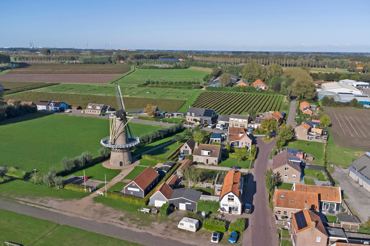 Foto 35 van Stationsweg 11