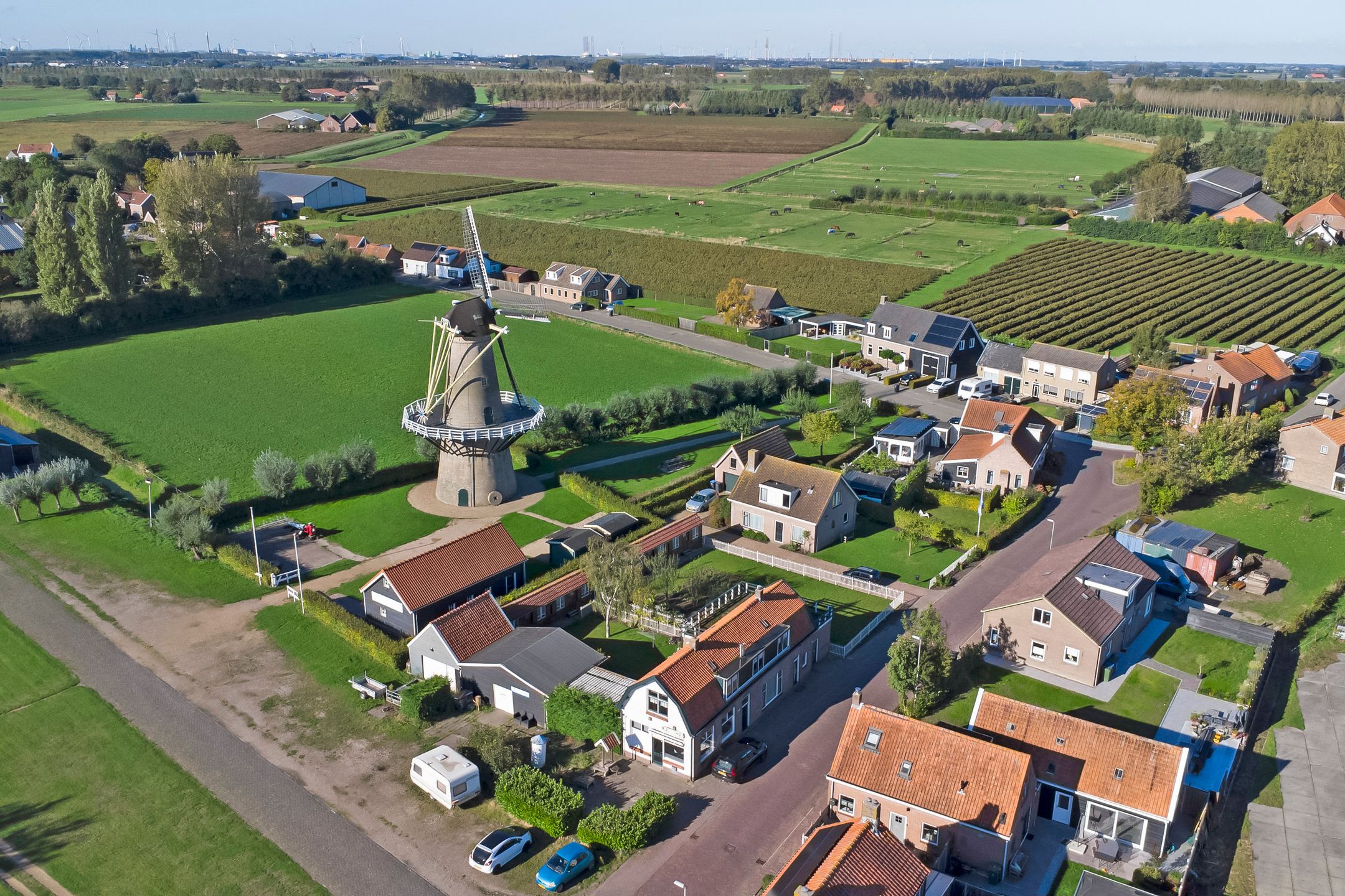 Foto 36 van Stationsweg 11