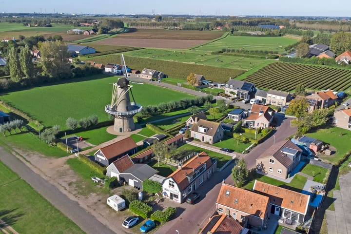 Foto 36 van Stationsweg 11