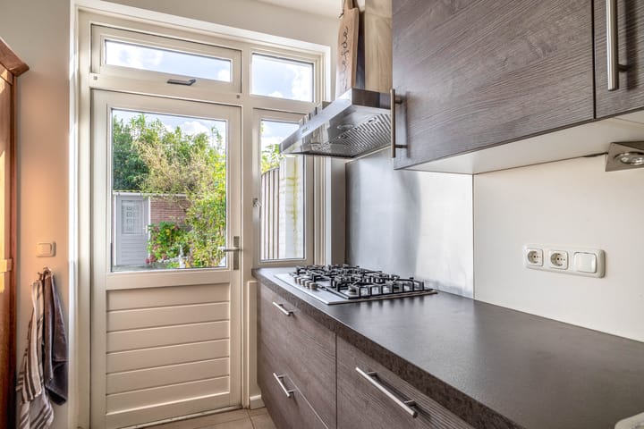 Foto 14 van Frits Zernikelaan 14