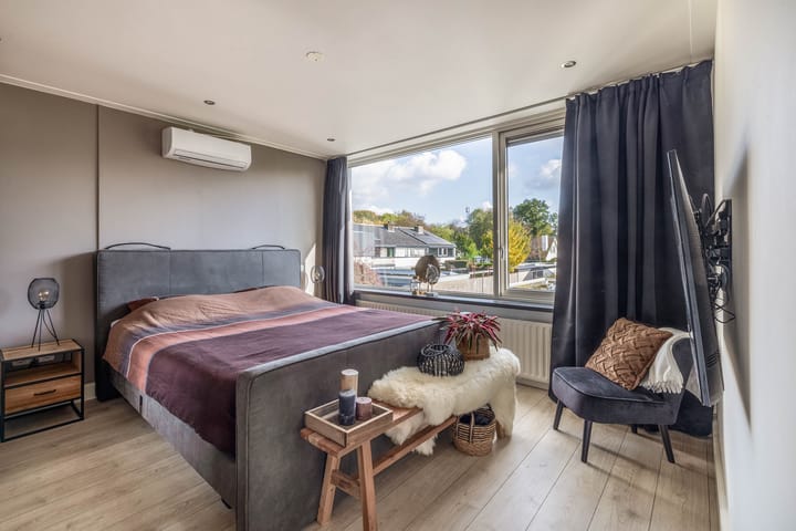 Foto 23 van Frits Zernikelaan 14