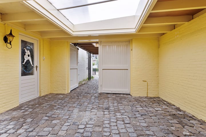 Photo 27 of Hulst 96