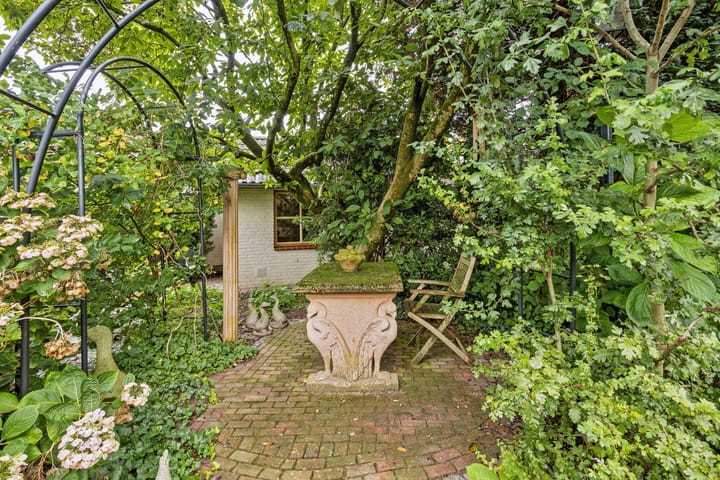 Photo 40 of Hulst 96