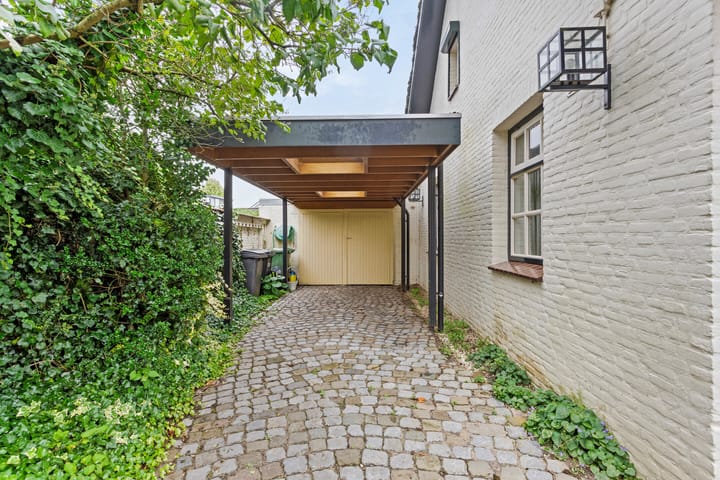 Photo 47 of Hulst 96