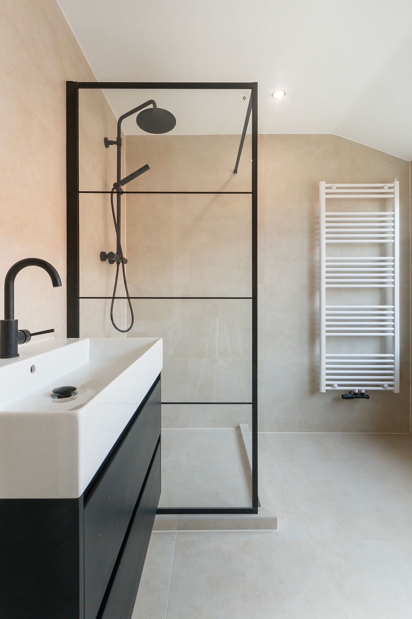 Photo 34 of Reeweg Zuid 54