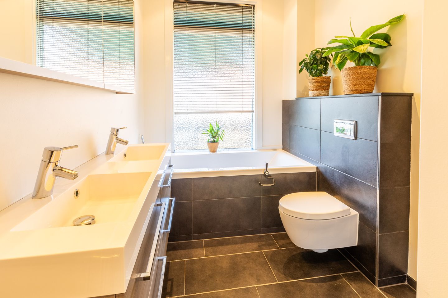 Foto 35 van Hof van Delftlaan 30