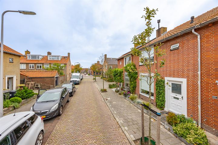 Bekijk foto 44 van Abeelstraat 6