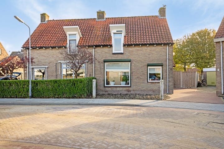 Foto 1 van Bernhardstraat 8