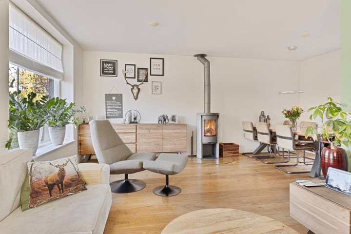 Foto 2 van Bernhardstraat 8