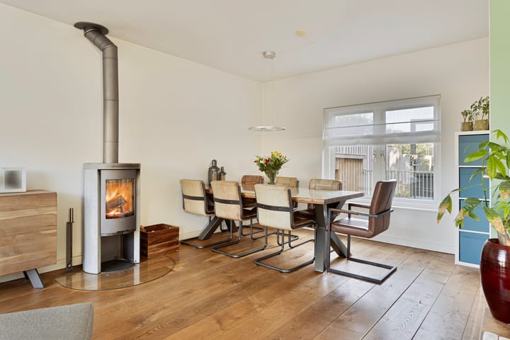 Foto 6 van Bernhardstraat 8