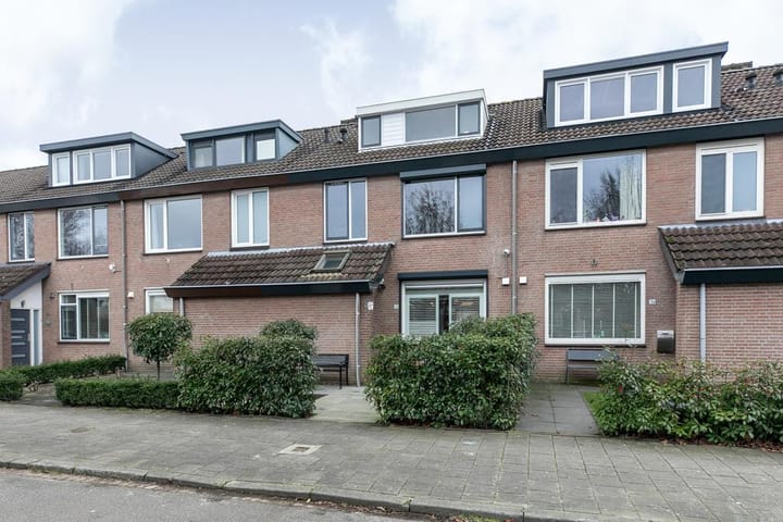 Foto 7 van Neubourgstraat 38