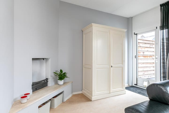 Foto 16 van Neubourgstraat 38