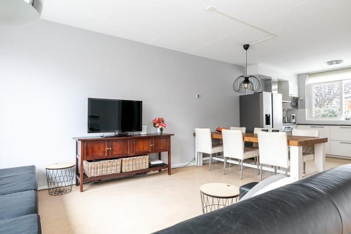 Foto 18 van Neubourgstraat 38