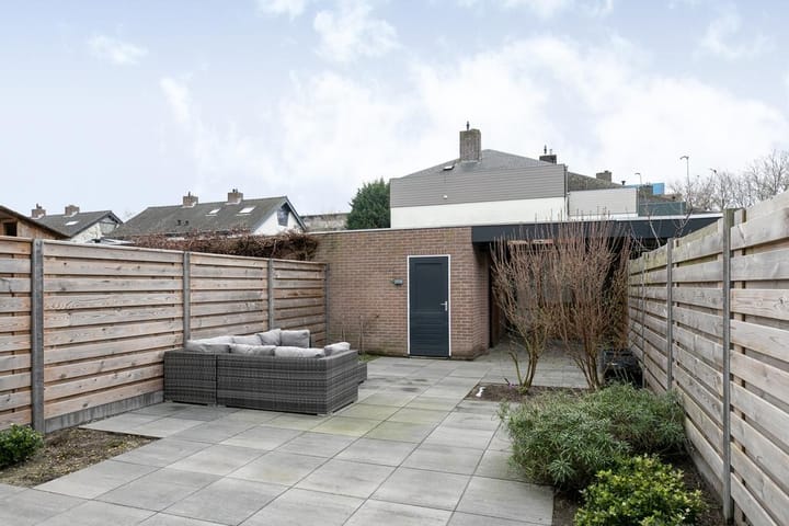 Foto 38 van Neubourgstraat 38