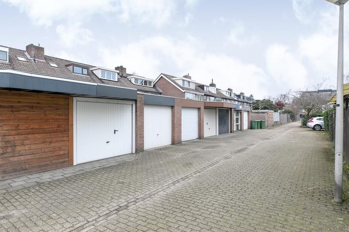 Foto 44 van Neubourgstraat 38