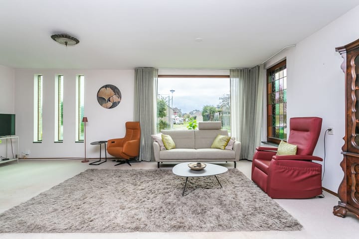 Foto 2 van Graaf van Loonstraat 3