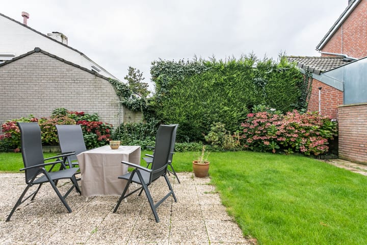 Foto 25 van Graaf van Loonstraat 3