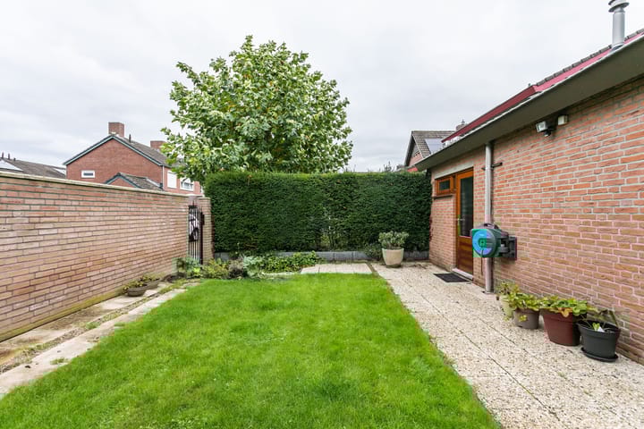 Foto 26 van Graaf van Loonstraat 3