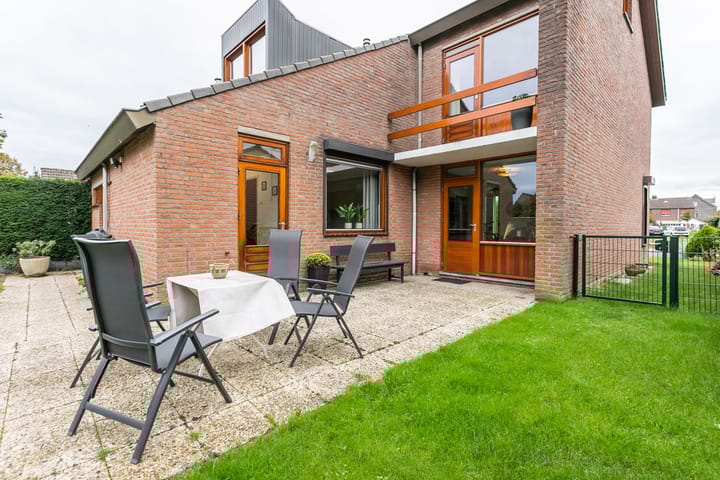 Foto 27 van Graaf van Loonstraat 3