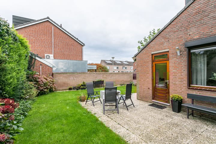 Foto 28 van Graaf van Loonstraat 3