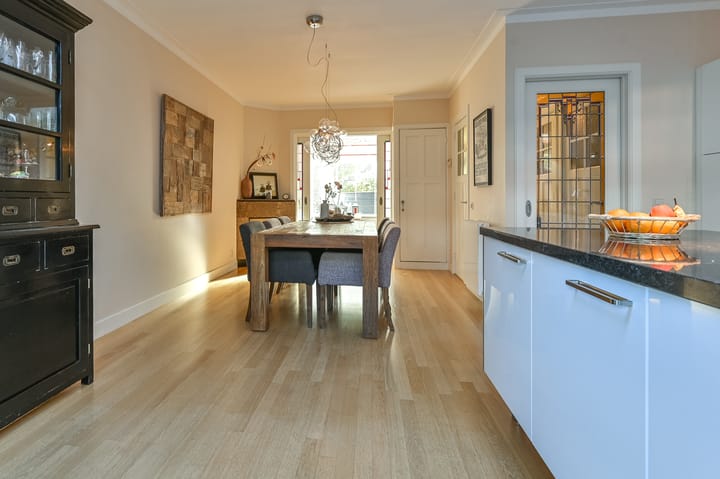 Foto 16 van Marnixstraat 150