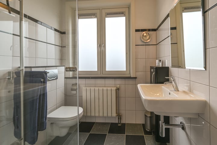 Foto 36 van Marnixstraat 150