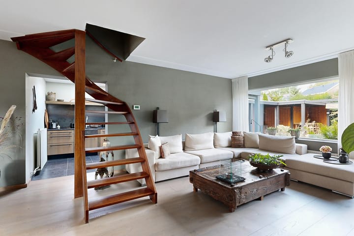 Photo 10 of Moye Keene 159