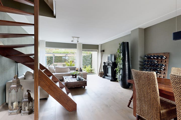 Photo 11 of Moye Keene 159