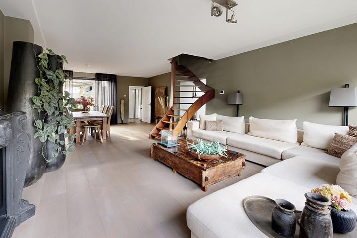 Photo 14 of Moye Keene 159