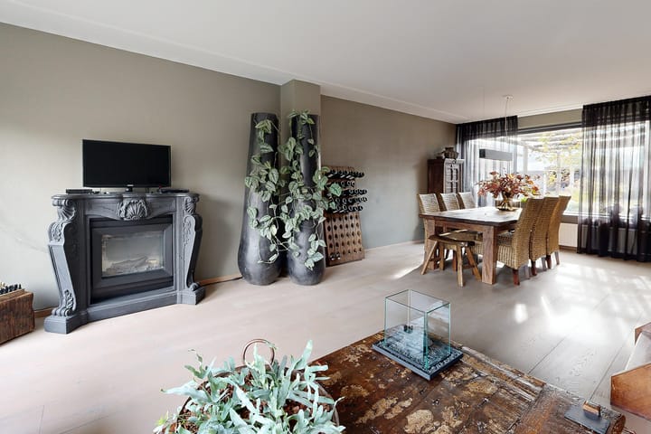 Photo 15 of Moye Keene 159