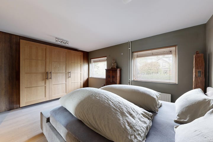 Photo 35 of Moye Keene 159