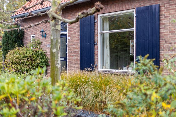 Bekijk foto 42 van Langwijkstraat 13