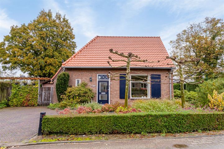 Bekijk foto 44 van Langwijkstraat 13