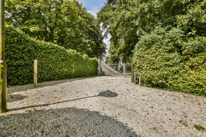 Foto 38 van Straatweg 236