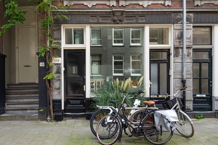 View photo 4 of Govert Flinckstraat 378-H