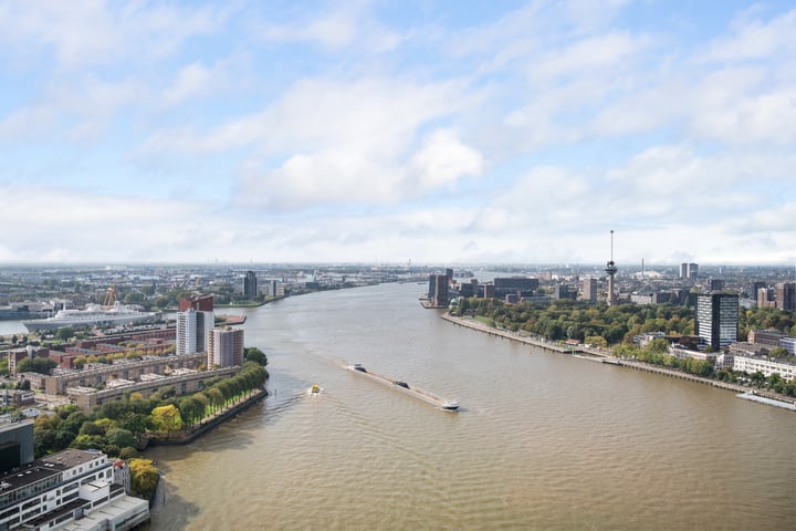 Bekijk foto 45 van Landverhuizersplein 137