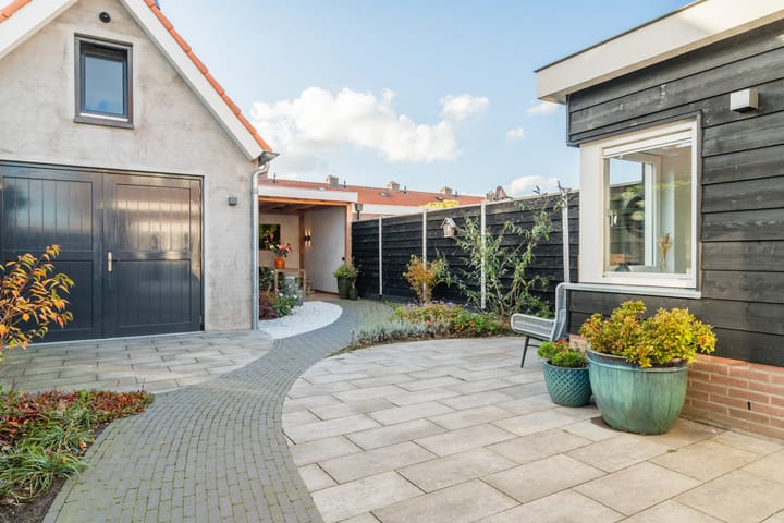 Foto 2 van De Haarstraat 2