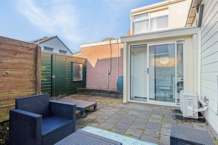 Bekijk foto 3 van Dorpsstraat 12