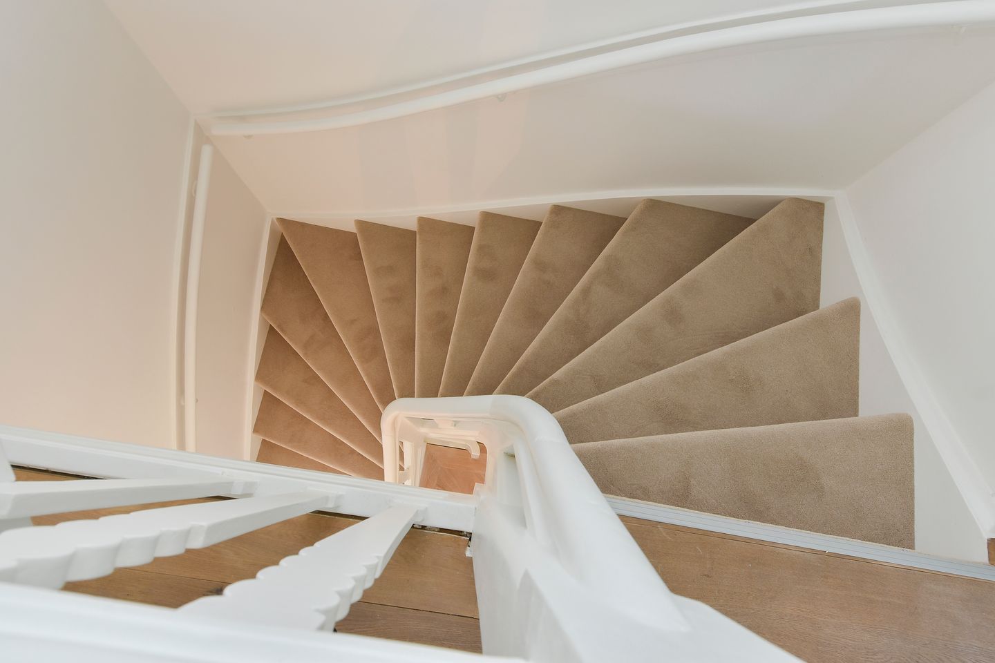 Foto 10 van Nachtegaalplein 14