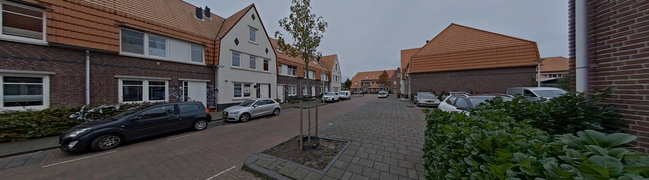 View 360° photo of Voortuin of Hank 9