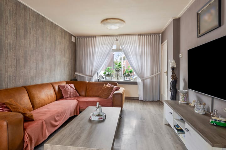 Foto 6 van Tarwestraat 10