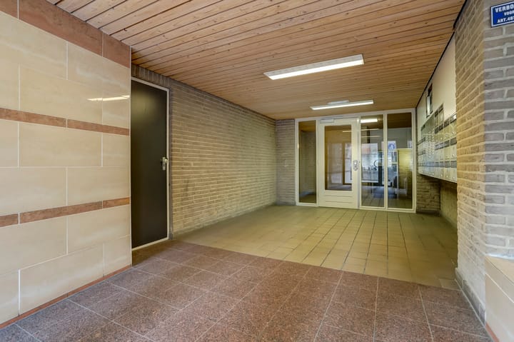 Foto 15 van Westsingel 15-C