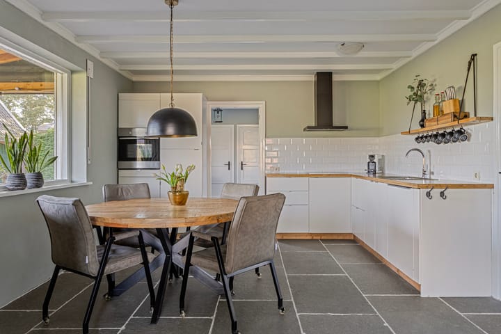 Foto 17 van Invalsweg 7